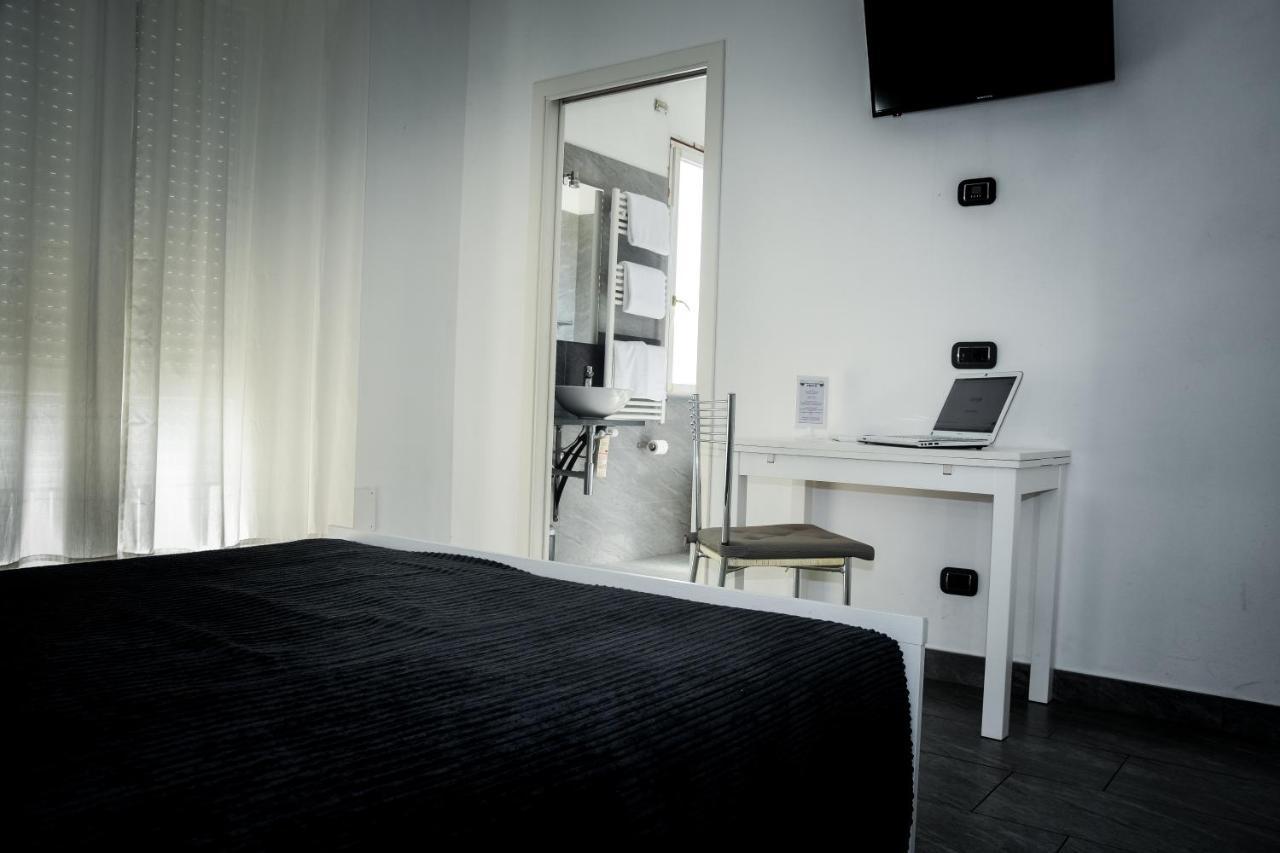 Affittacamere Delfo Pise Extérieur photo